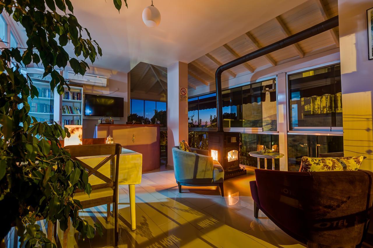 Nefes Hotel Ayvalı Exteriör bild